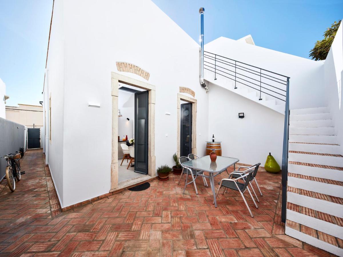 Pereiras House Of Charm - Downtown Apartment Faro Bagian luar foto